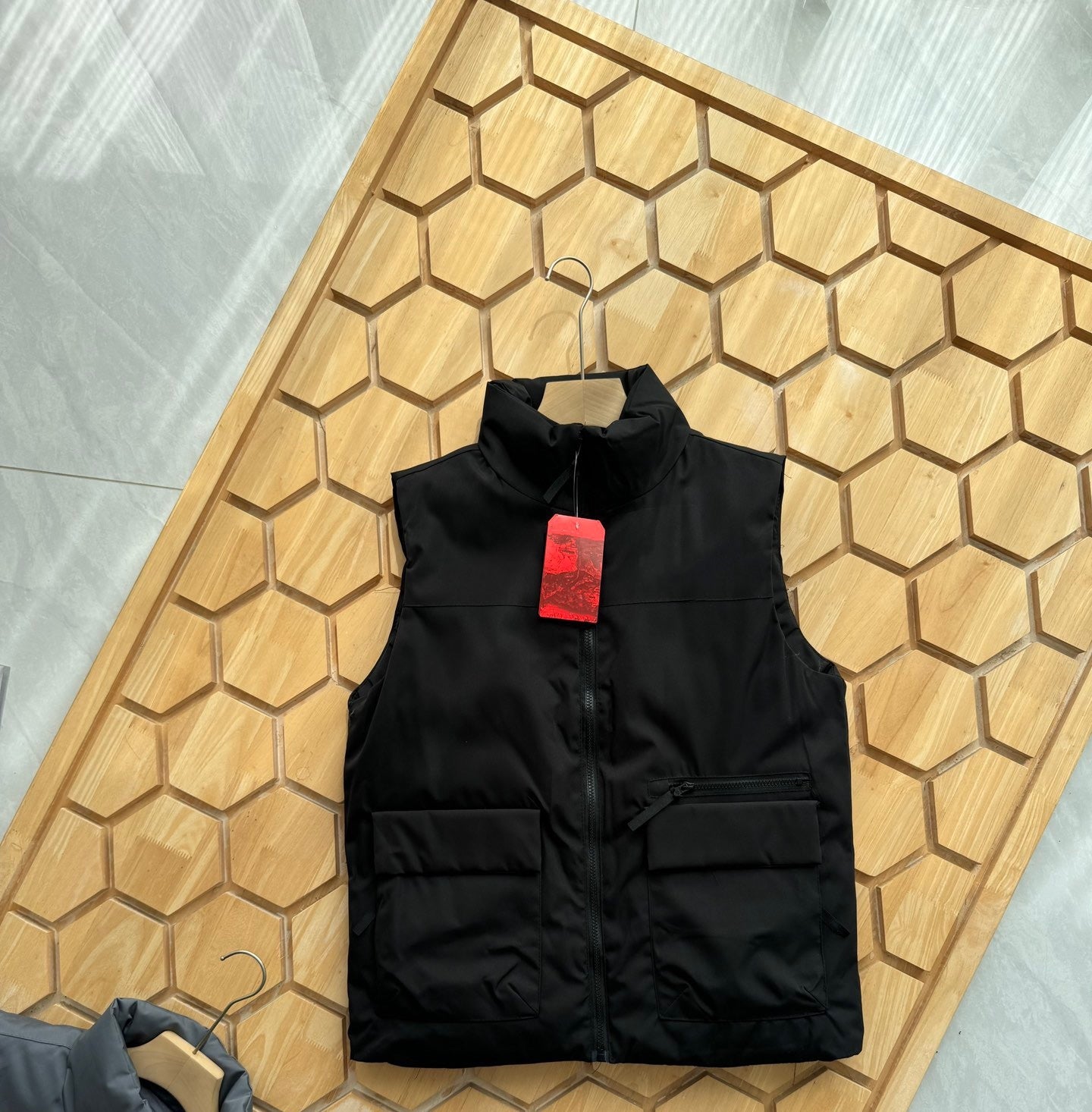 E3485# Unisex Waterproof Vest