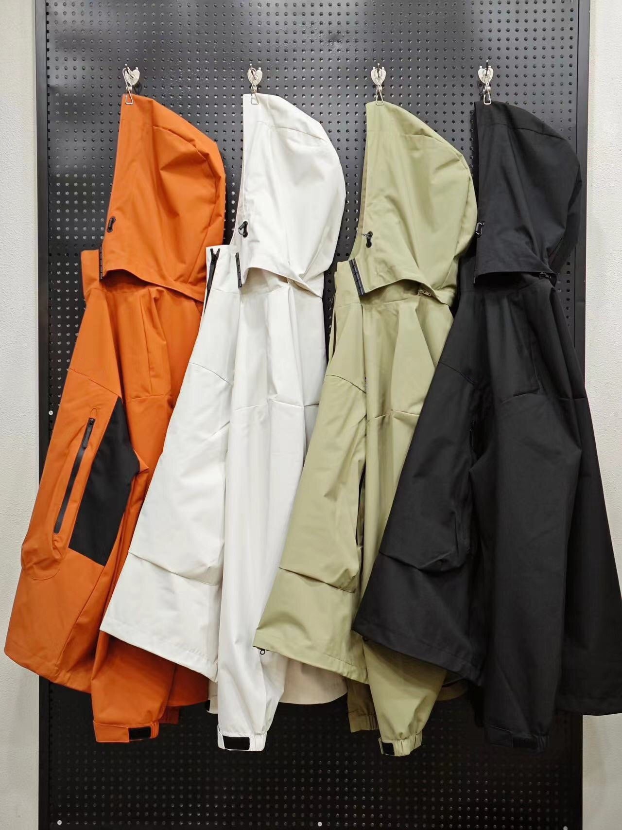 E2703#Unisex Breathable Waterproof Jackets